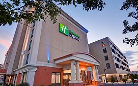 Holiday Inn Express Boston